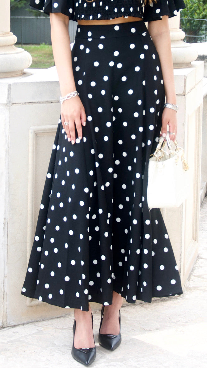 Achromatic Polka-Dot Print High Waisted Circle Maxi Skirt