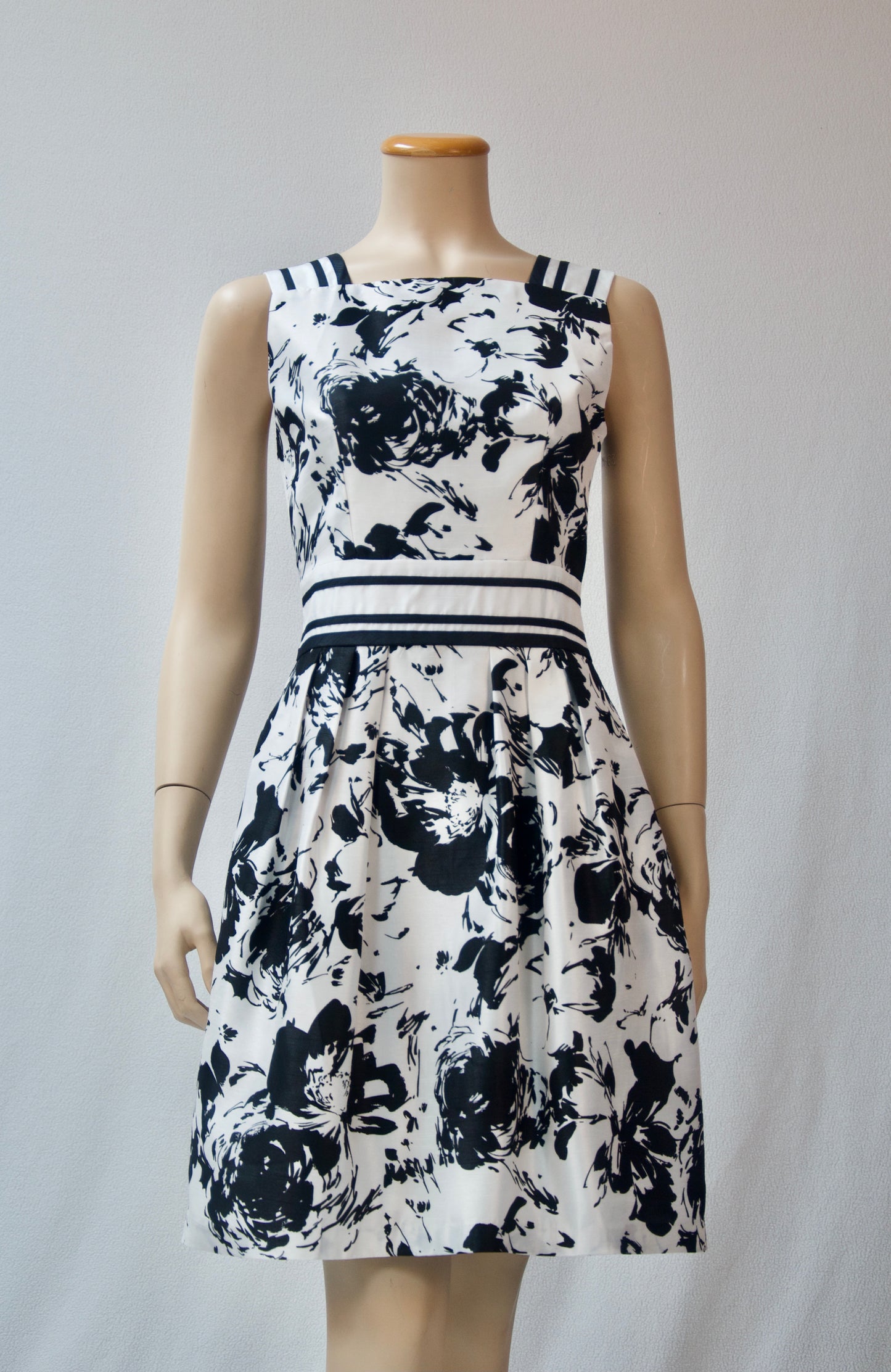 Achromatic Floral Print Fit and Flare Dress